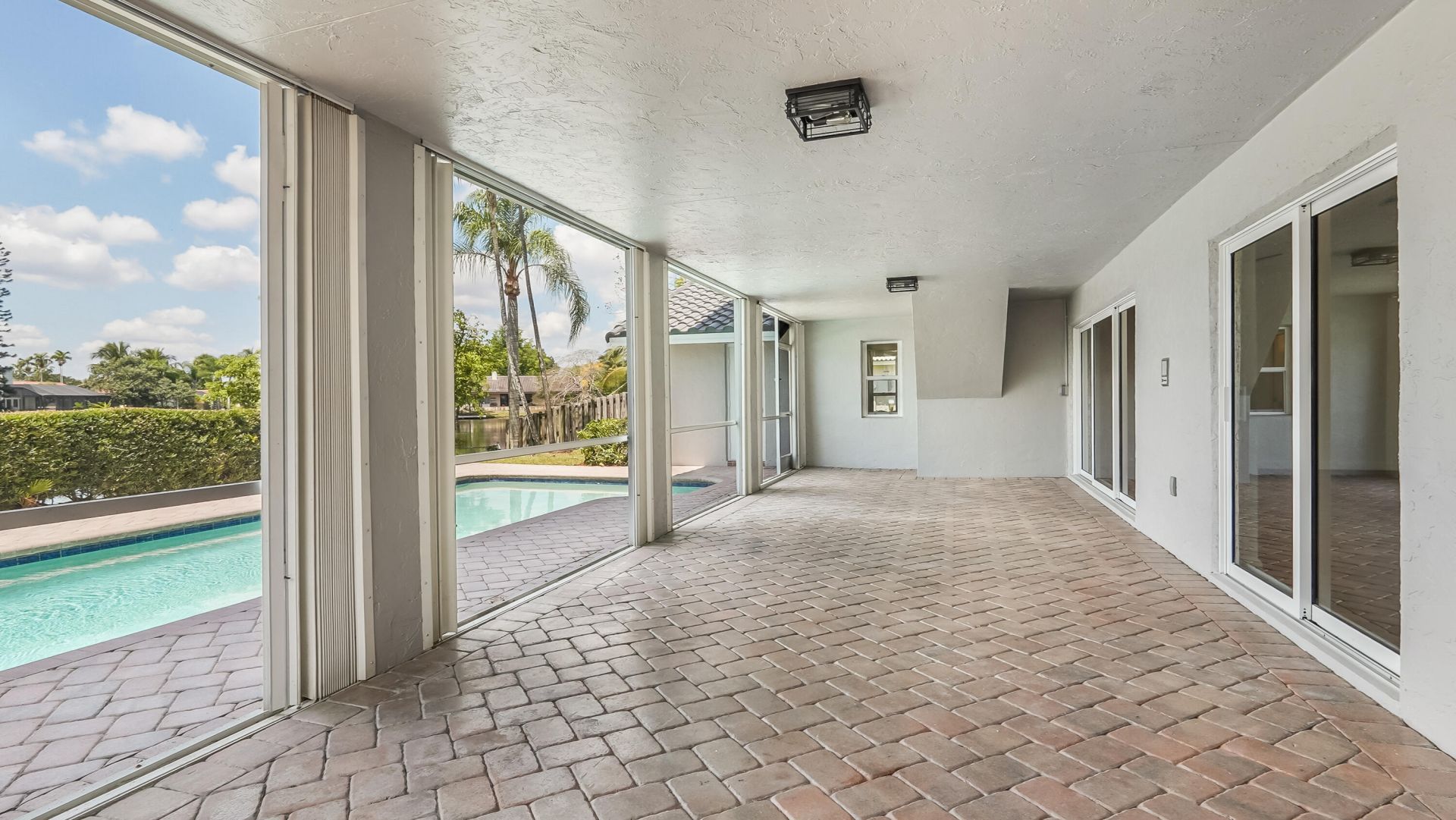 1071 NW 97th Avenue, Plantation, FL 33322 Photo