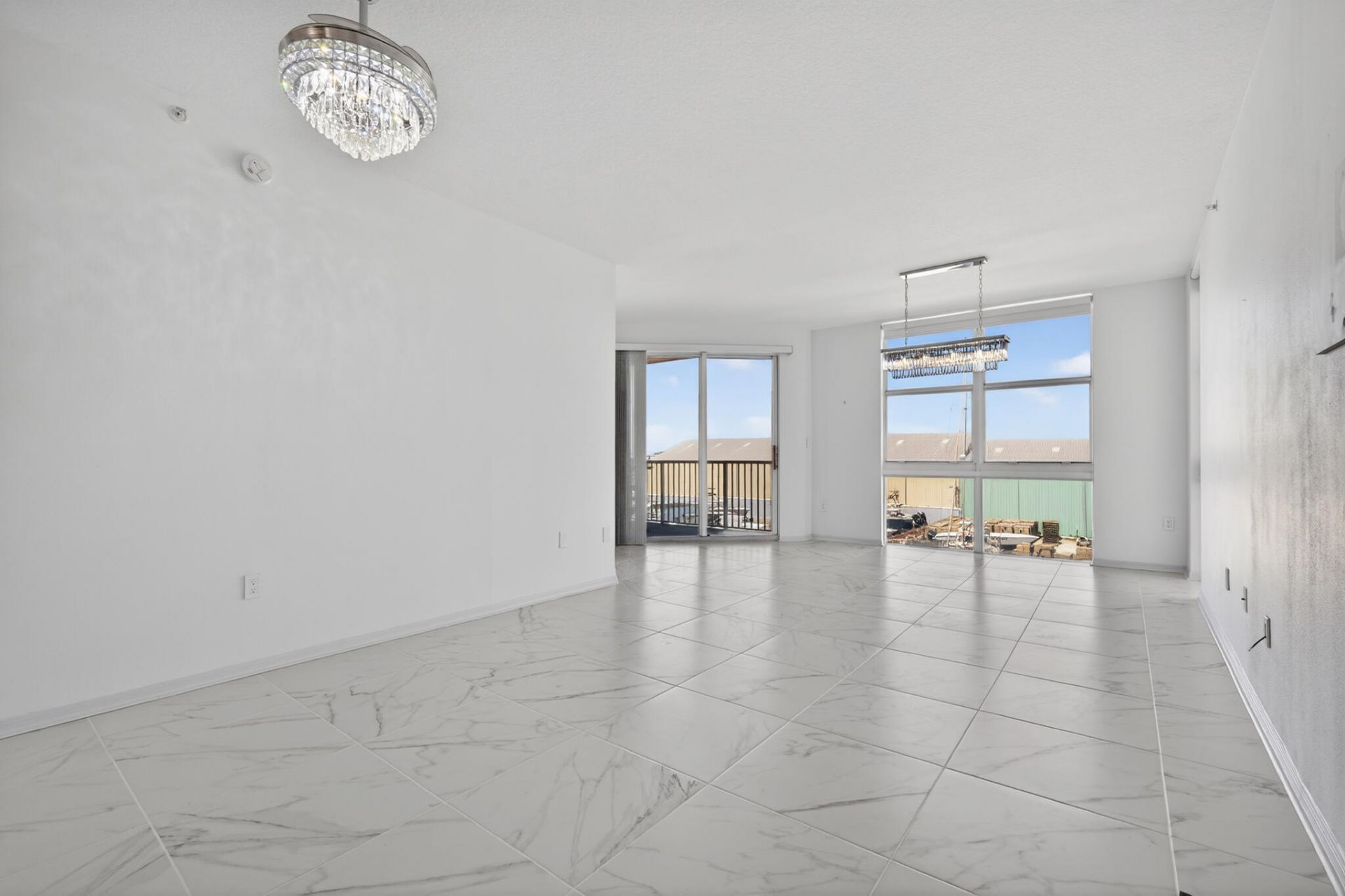 806 E Windward Way, Unit 403, Lantana, FL 33462 Photo