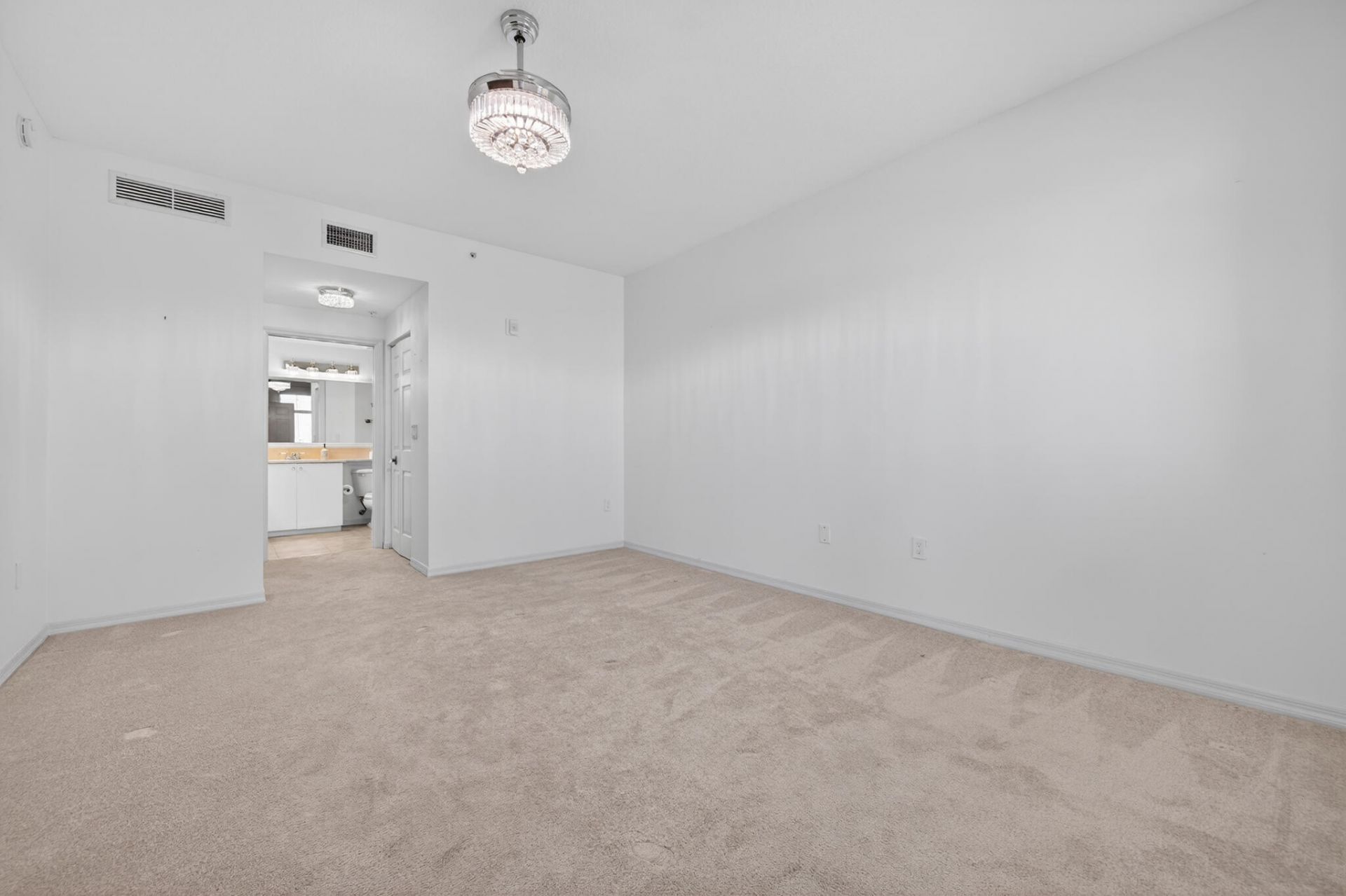 806 E Windward Way, Unit 403, Lantana, FL 33462 Photo