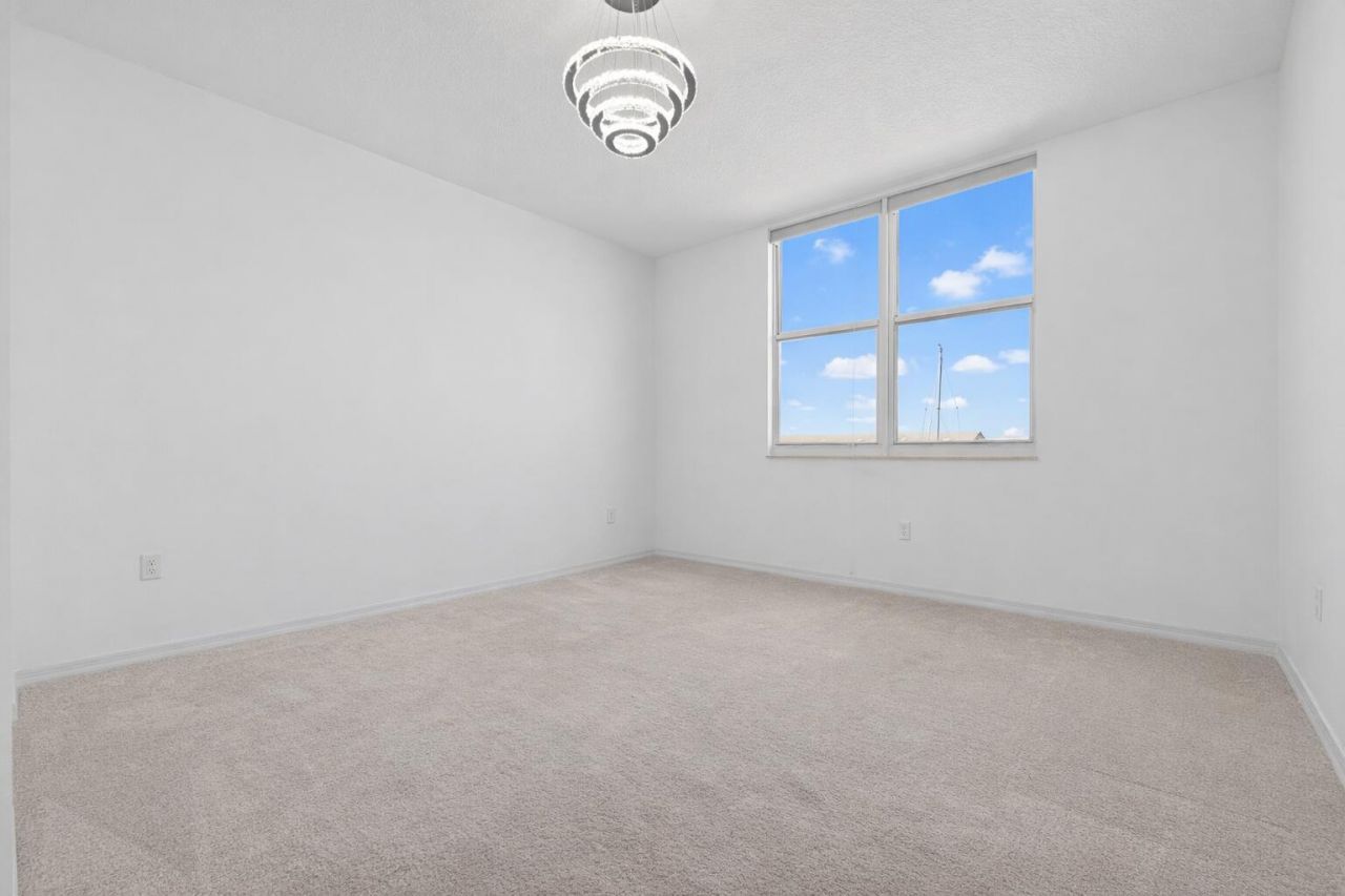 806 E Windward Way, Unit 403, Lantana, FL 33462 Photo