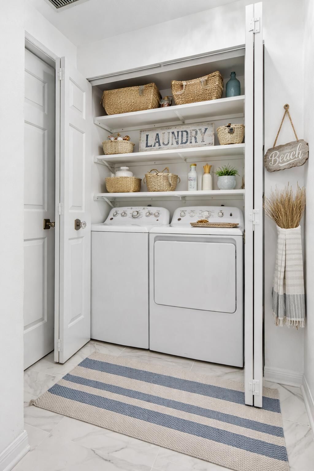 806 E Windward Way, Unit 403, Lantana, FL 33462 Photo