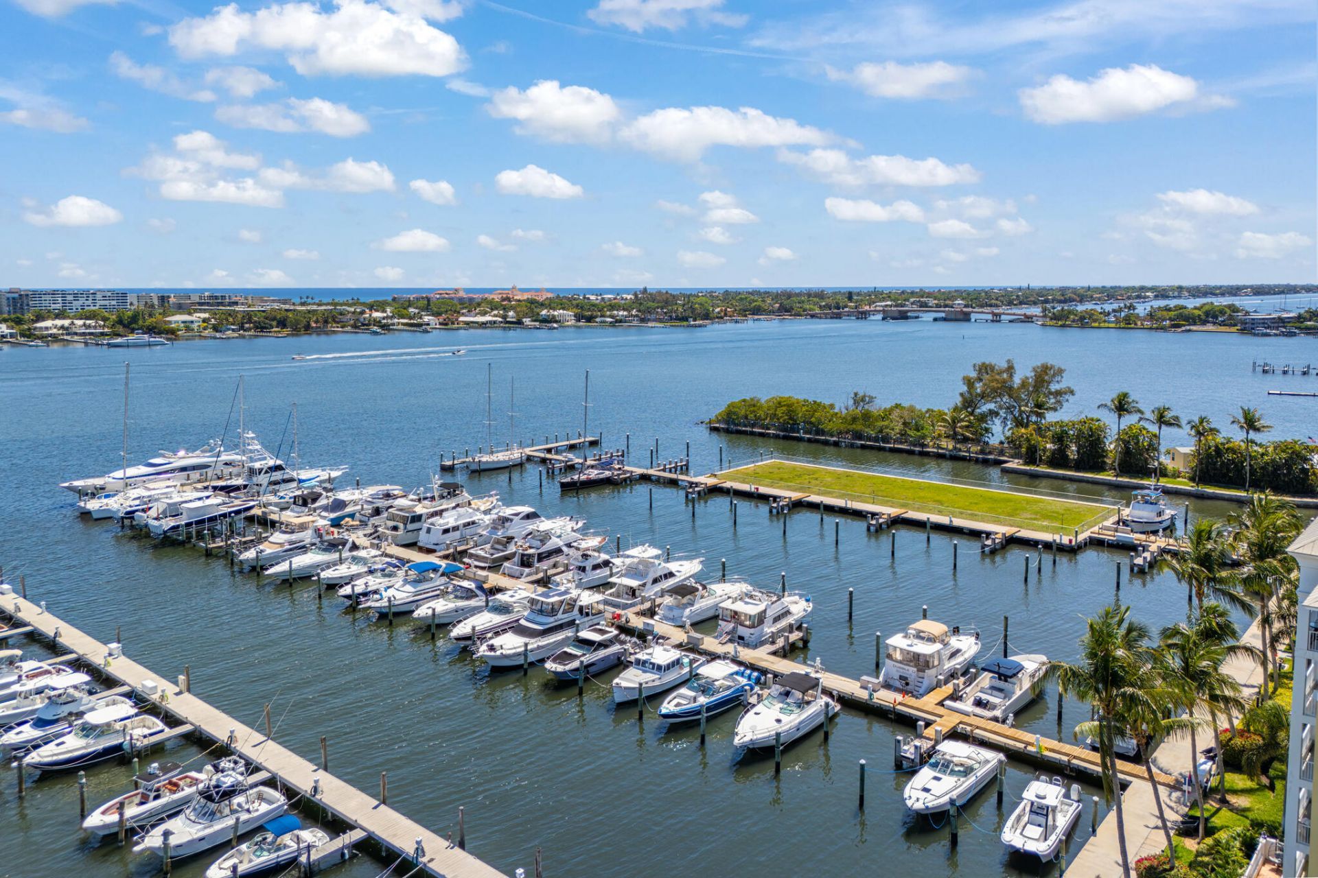 806 E Windward Way, Unit 403, Lantana, FL 33462 Photo