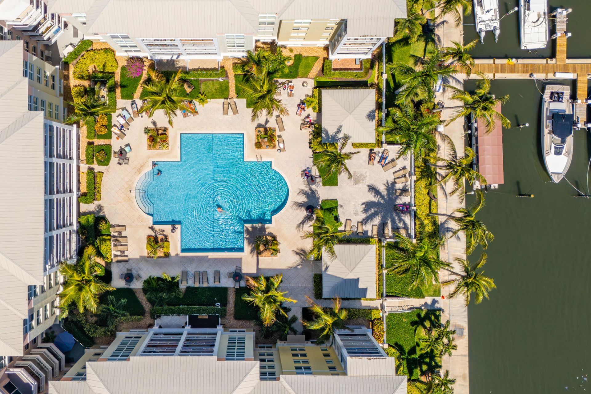 806 E Windward Way, Unit 403, Lantana, FL 33462 Photo