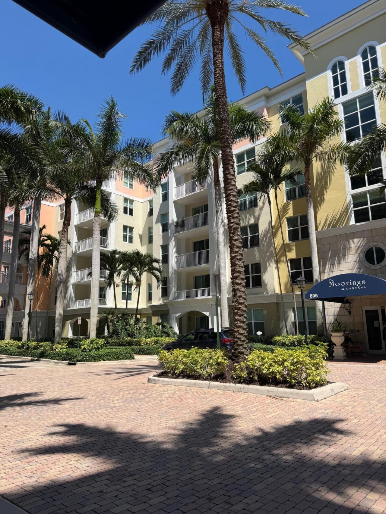 806 E Windward Way, Unit 403, Lantana, FL 33462 Photo