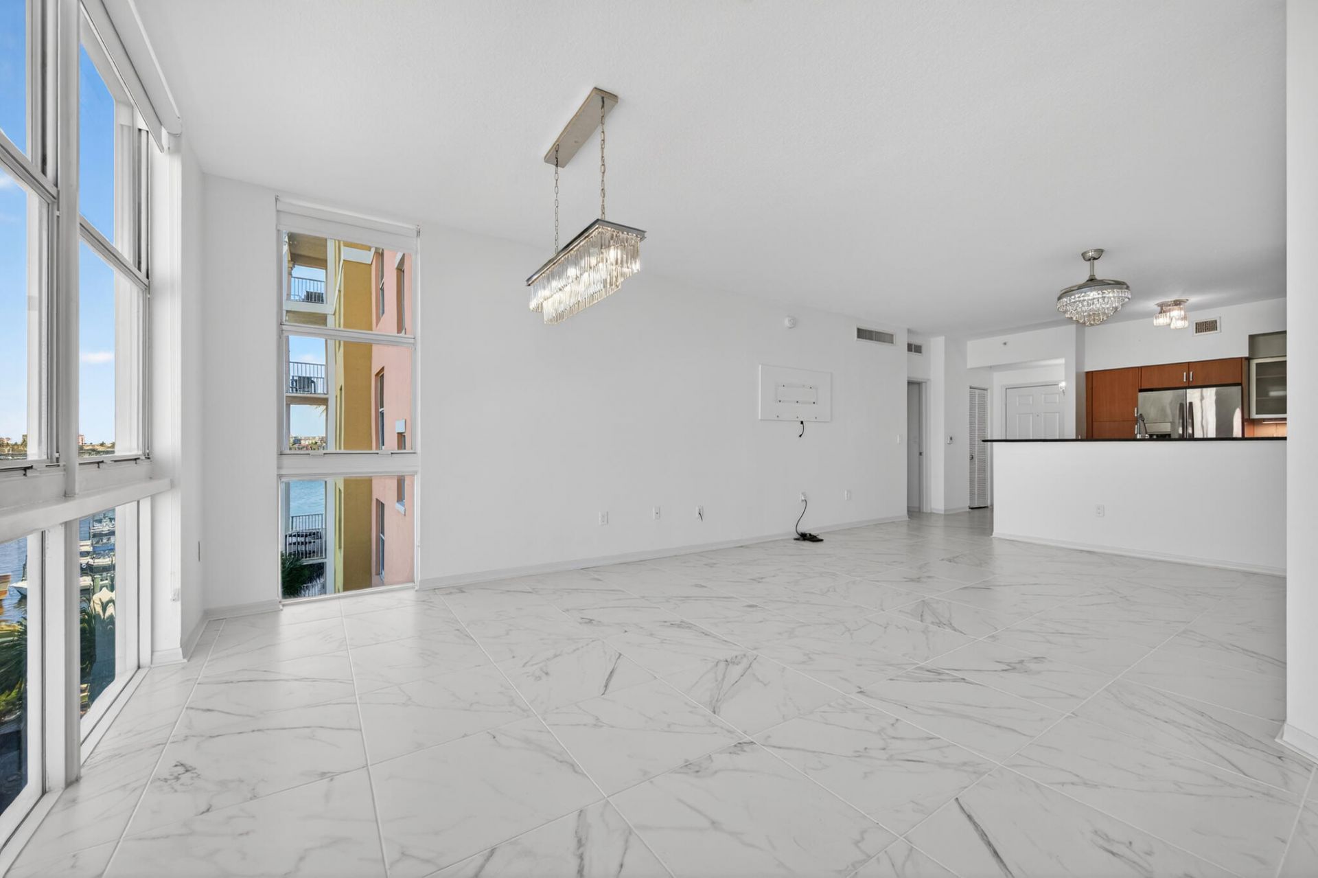 806 E Windward Way, Unit 403, Lantana, FL 33462 Photo