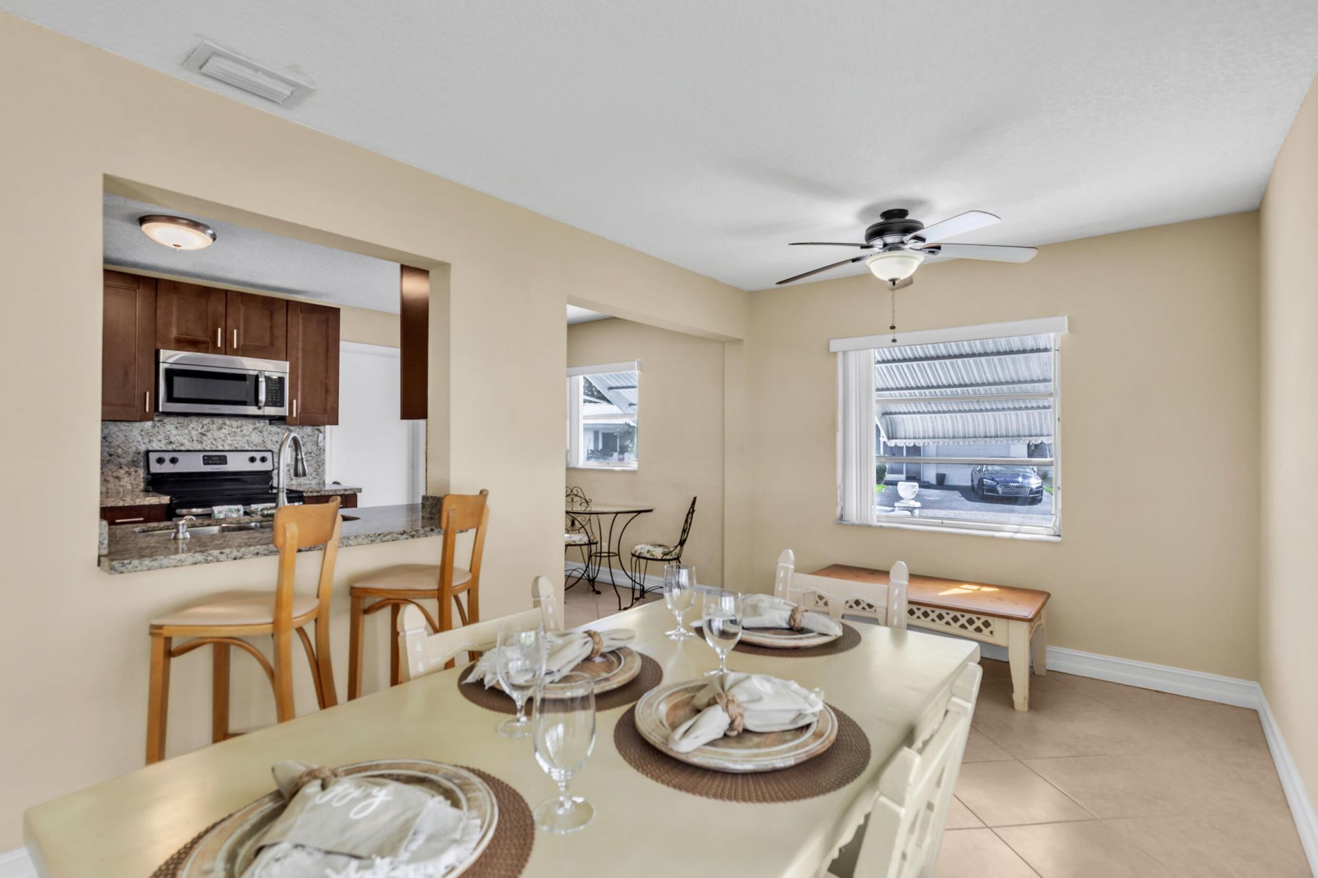 8208 NW 14 Street, Plantation, FL 33322 Photo