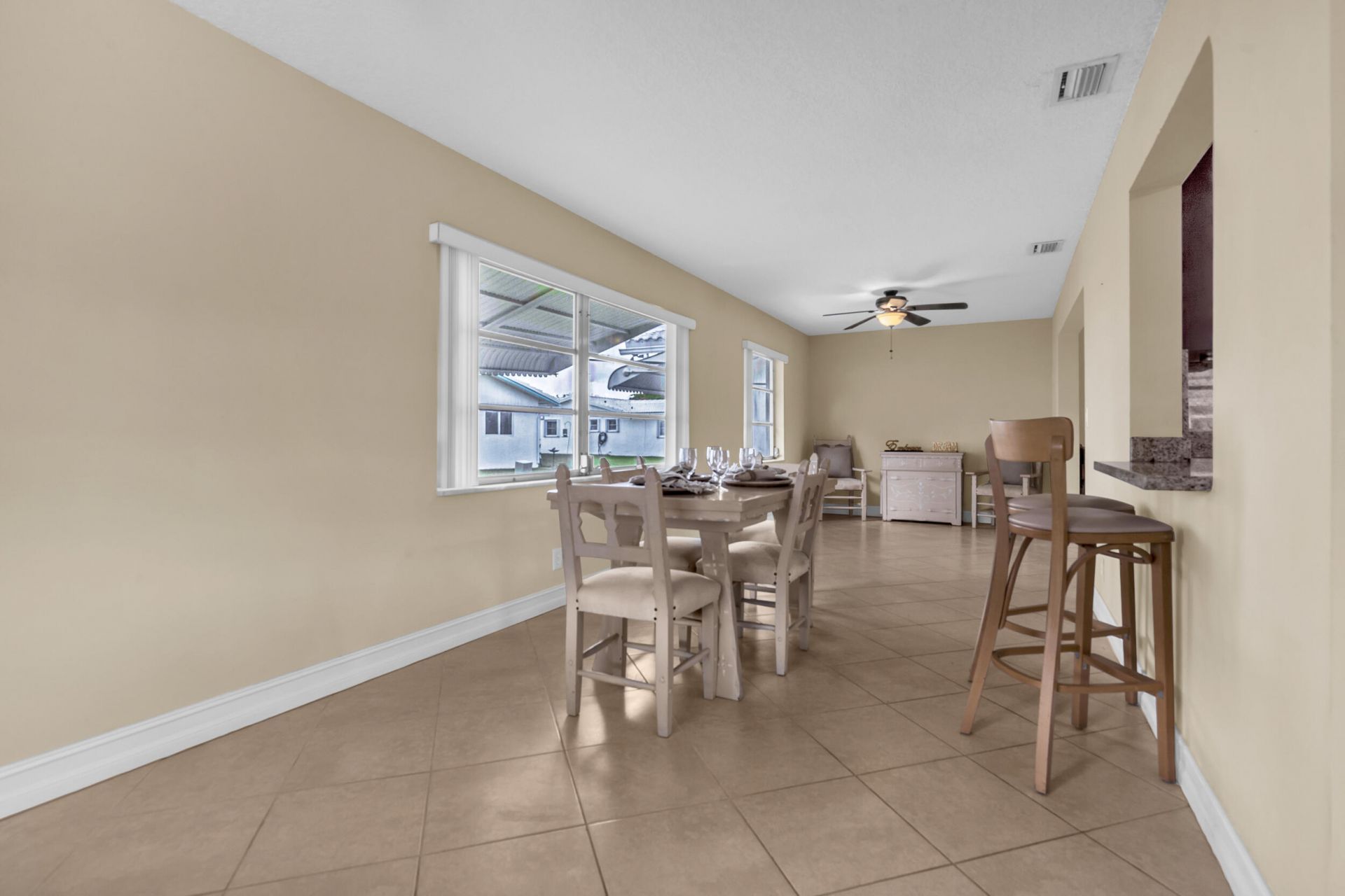 8208 NW 14 Street, Plantation, FL 33322 Photo