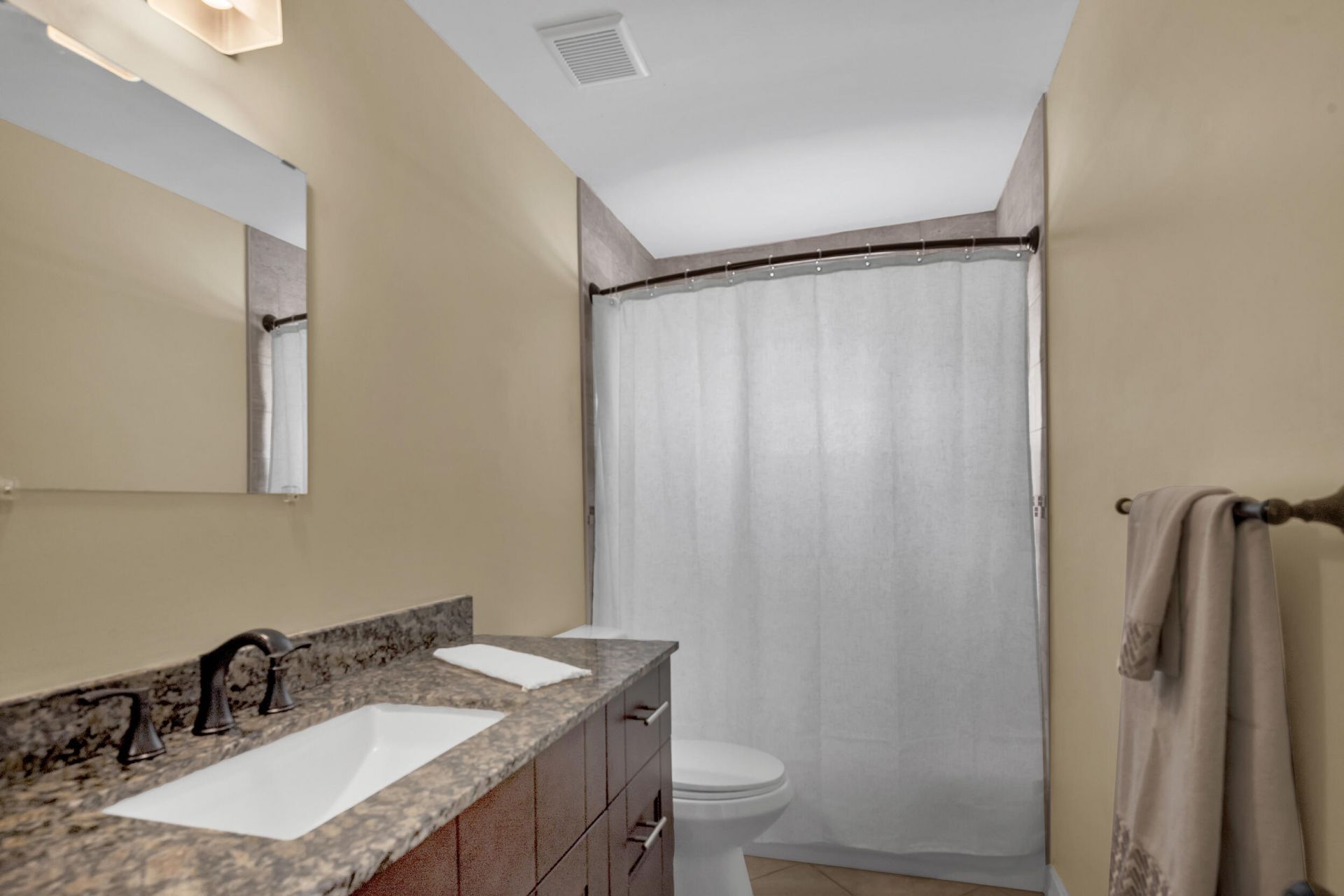 8208 NW 14 Street, Plantation, FL 33322 Photo