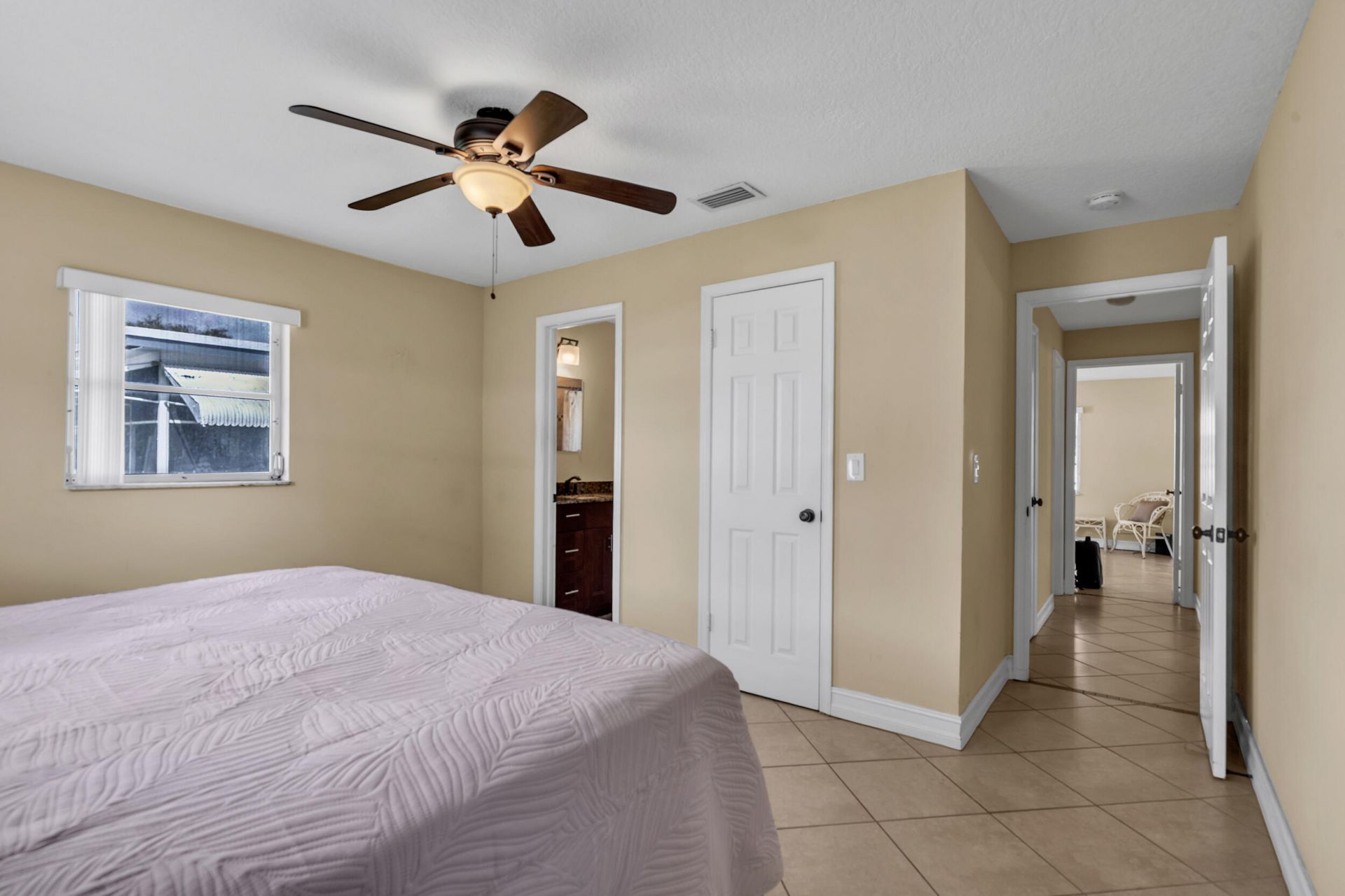 8208 NW 14 Street, Plantation, FL 33322 Photo