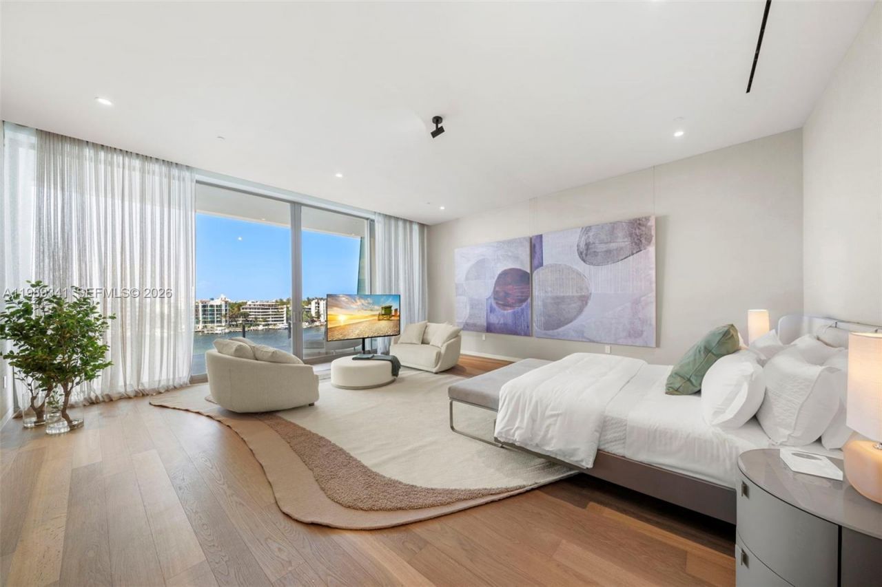 5 Grove Isle Dr , Unit PHS01, Coconut Grove, FL 33131 Photo