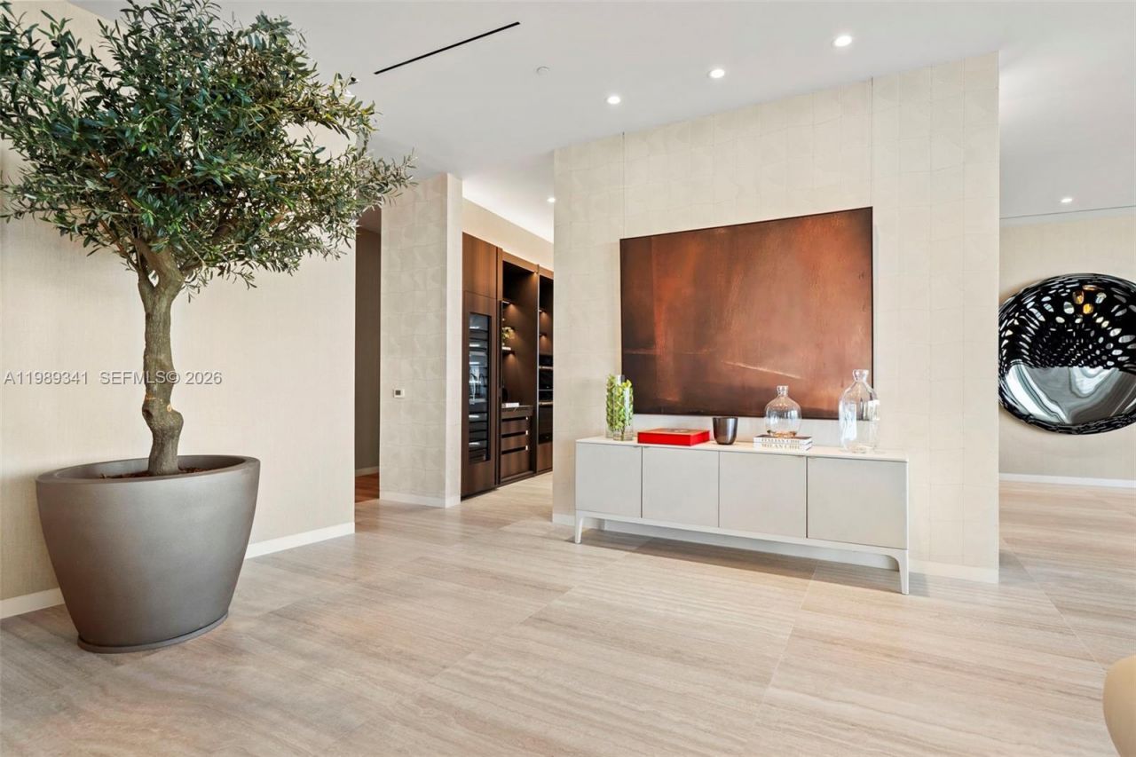 5 Grove Isle Dr , Unit PHS01, Coconut Grove, FL 33131 Photo