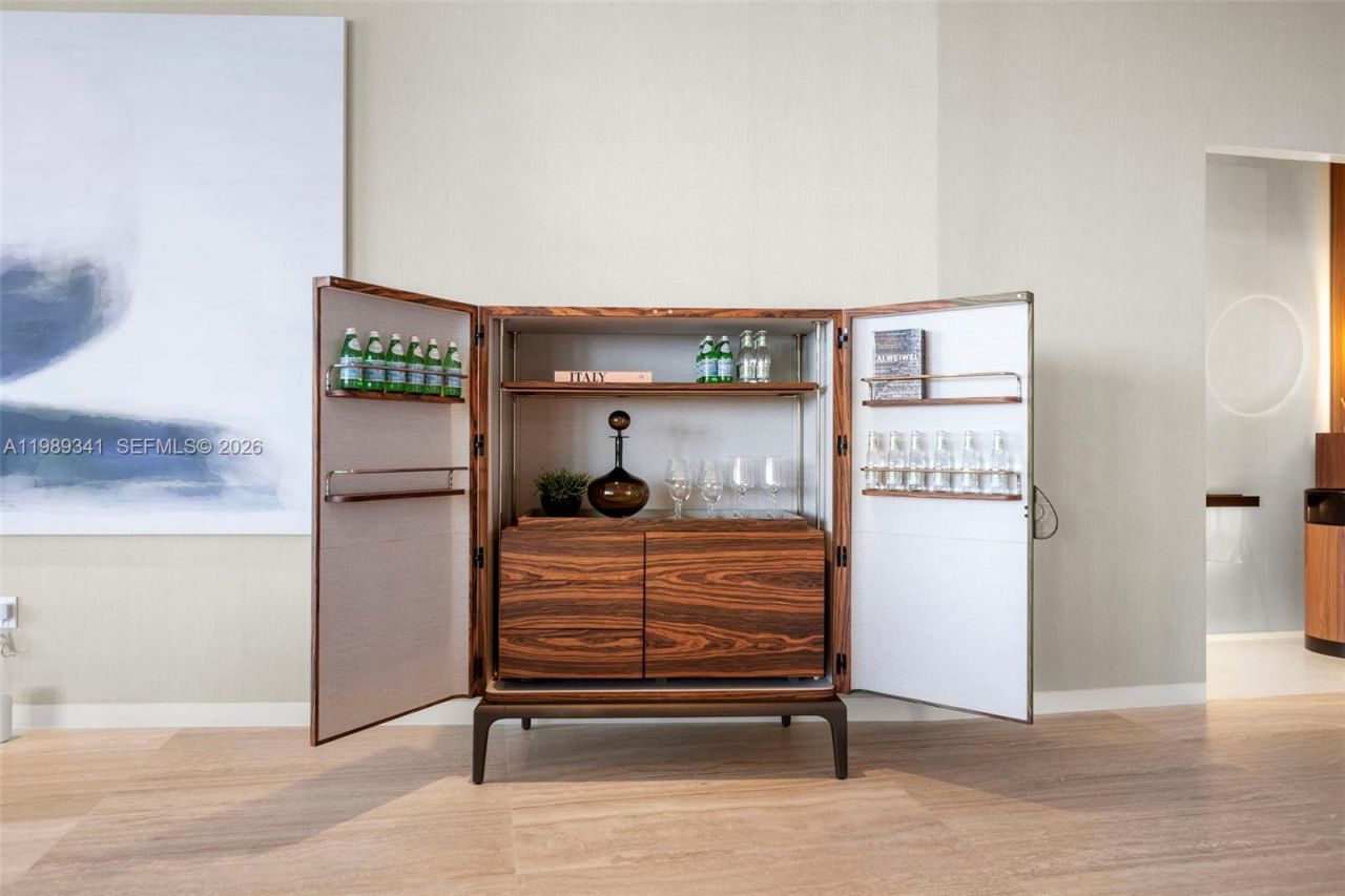 5 Grove Isle Dr , Unit PHS01, Coconut Grove, FL 33131 Photo