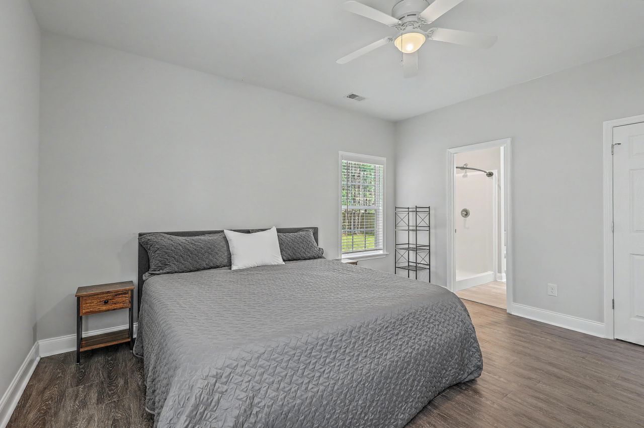 107 Perry Drive Photo 21