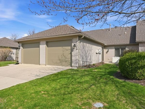 8028 Harrisburg Lane, Fort Wayne, IN 46835