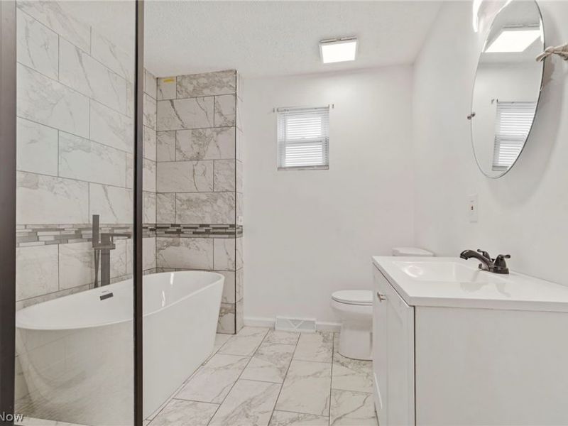 4675 E 178th Street, Cleveland, OH 44128 Photo 14