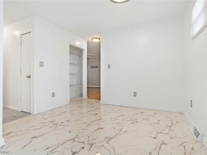 4675 E 178th Street, Cleveland, OH 44128 Photo 16