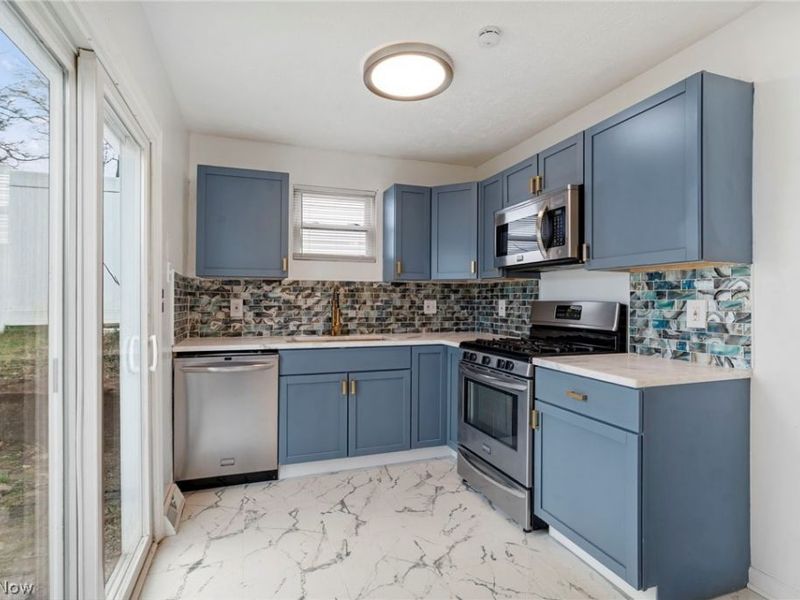 4675 E 178th Street, Cleveland, OH 44128 Photo 17