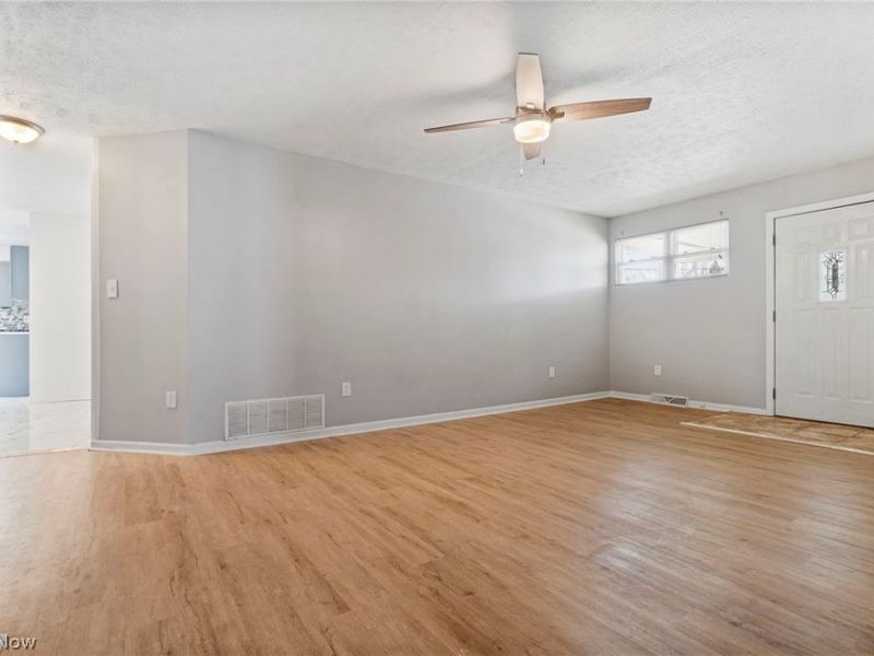 4675 E 178th Street, Cleveland, OH 44128 Photo 23