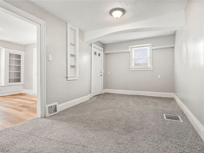 4675 E 178th Street, Cleveland, OH 44128 Photo 25