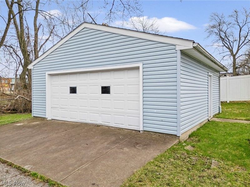 4675 E 178th Street, Cleveland, OH 44128 Photo 32