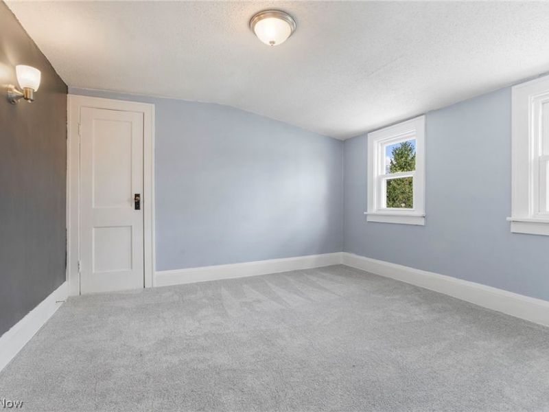 4675 E 178th Street, Cleveland, OH 44128 Photo 8