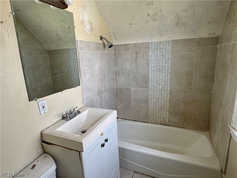 4868 E 88th Street, Garfield Heights, OH 44125 Photo 10