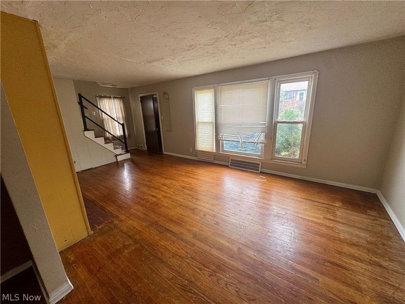 4868 E 88th Street, Garfield Heights, OH 44125 Photo 7