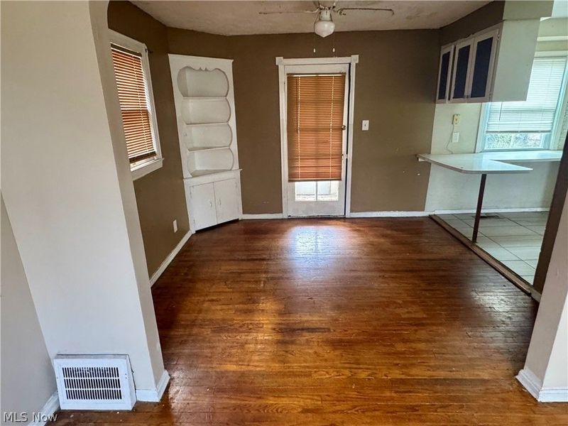 4868 E 88th Street, Garfield Heights, OH 44125 Photo 9