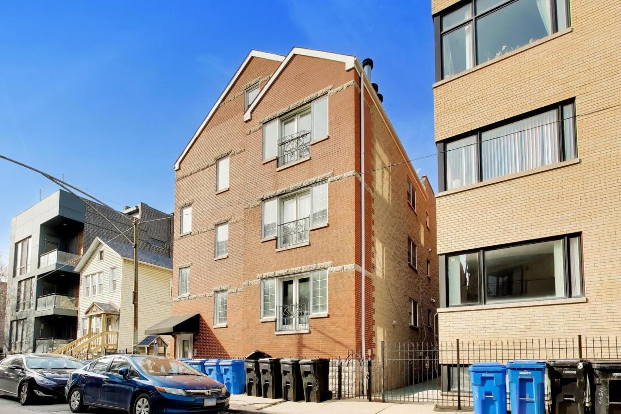 1532 W Fry Street, Unit 3, Chicago, IL 60642 Main Photo