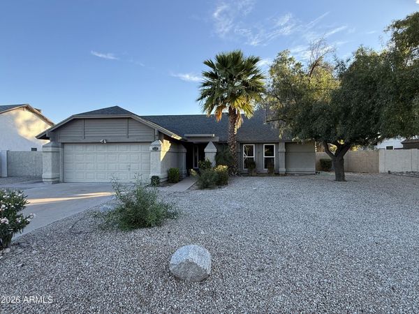 3644 W DEL RIO Street, Chandler, AZ 85226