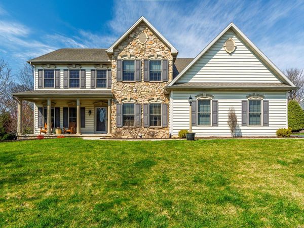 2279 PULLMAN WAY, HUMMELSTOWN, PA 17036