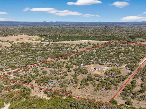4317 CR 251, Hondo, TX 78861