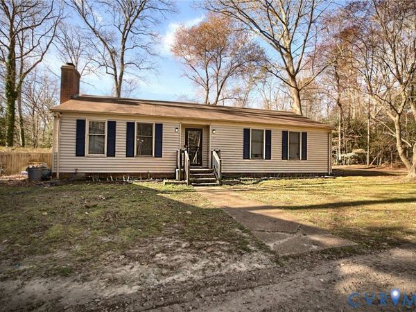 9925 Friendship Road, North, VA 23128