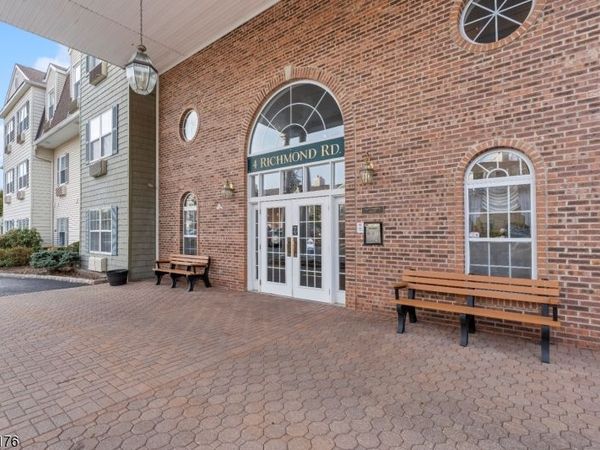 4 Richmond Road Suite 215, West Milford, NJ 07480