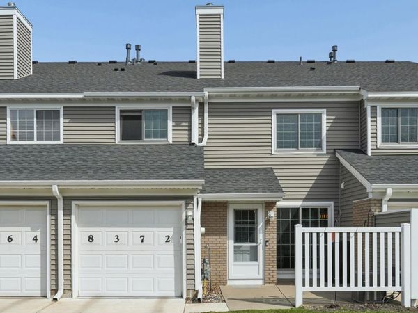 8372 Copperfield Way, Unit 113, Inver Grove Heights, MN 55076