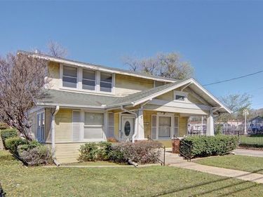 3108 Handley Drive, Fort Worth, TX 76112