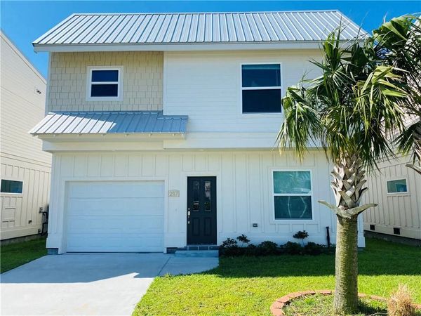 217 MARINA Road , Chalmette, LA 70043
