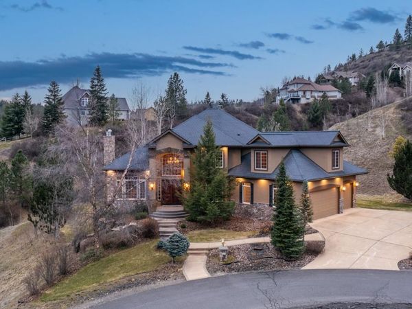 1610 E Eagle Feather Ln, Spokane, WA 99224