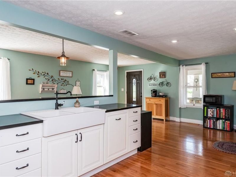 384 N Gebhart Church Road, Miamisburg, OH 45342 Photo 14