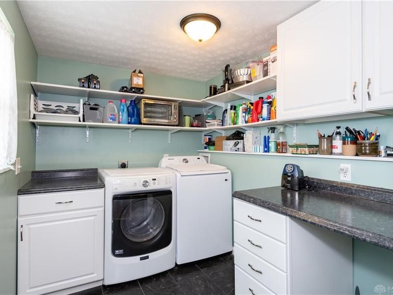 384 N Gebhart Church Road, Miamisburg, OH 45342 Photo 22