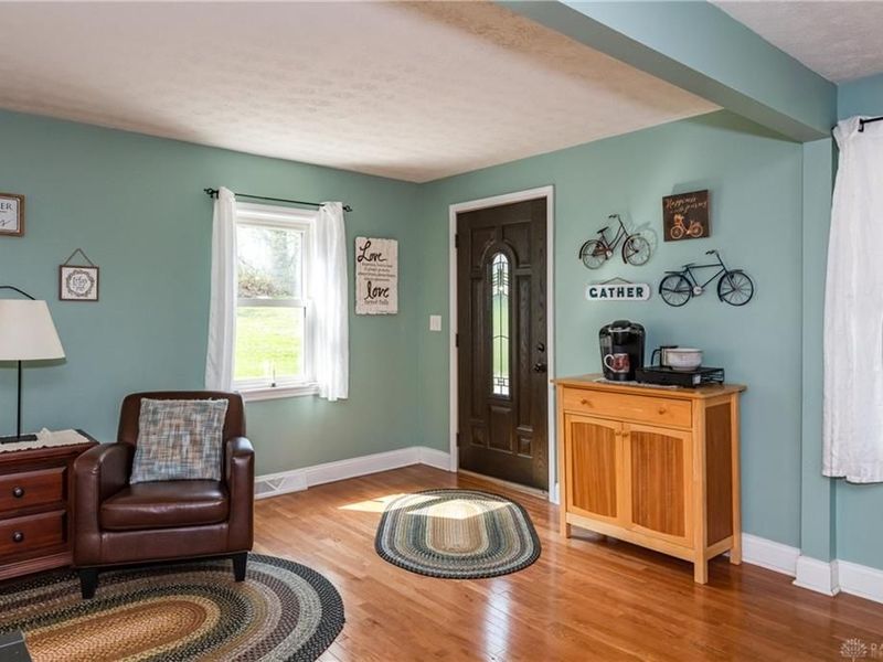 384 N Gebhart Church Road, Miamisburg, OH 45342 Photo 9