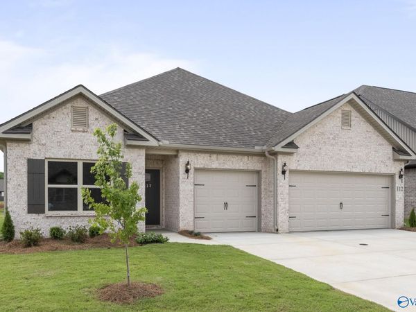 131 Hillis Lane, Hazel Green, AL 35750