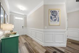 328 Stillington Street  photo 4