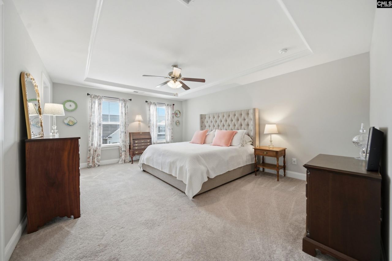 328 Stillington Street  Photo 20