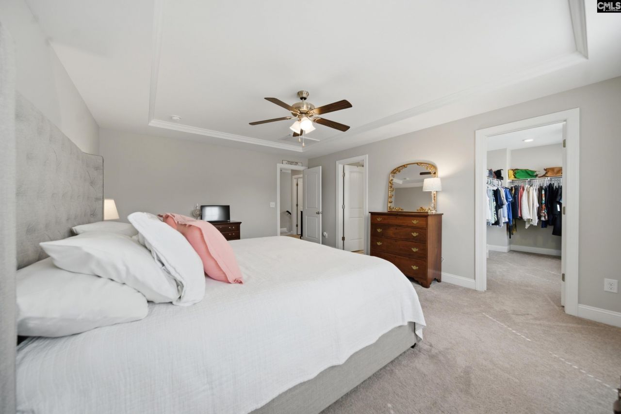 328 Stillington Street  Photo 21