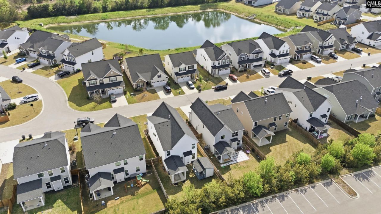 328 Stillington Street  Photo 29