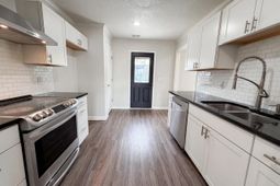 12 Finch Wood Drive photo 4