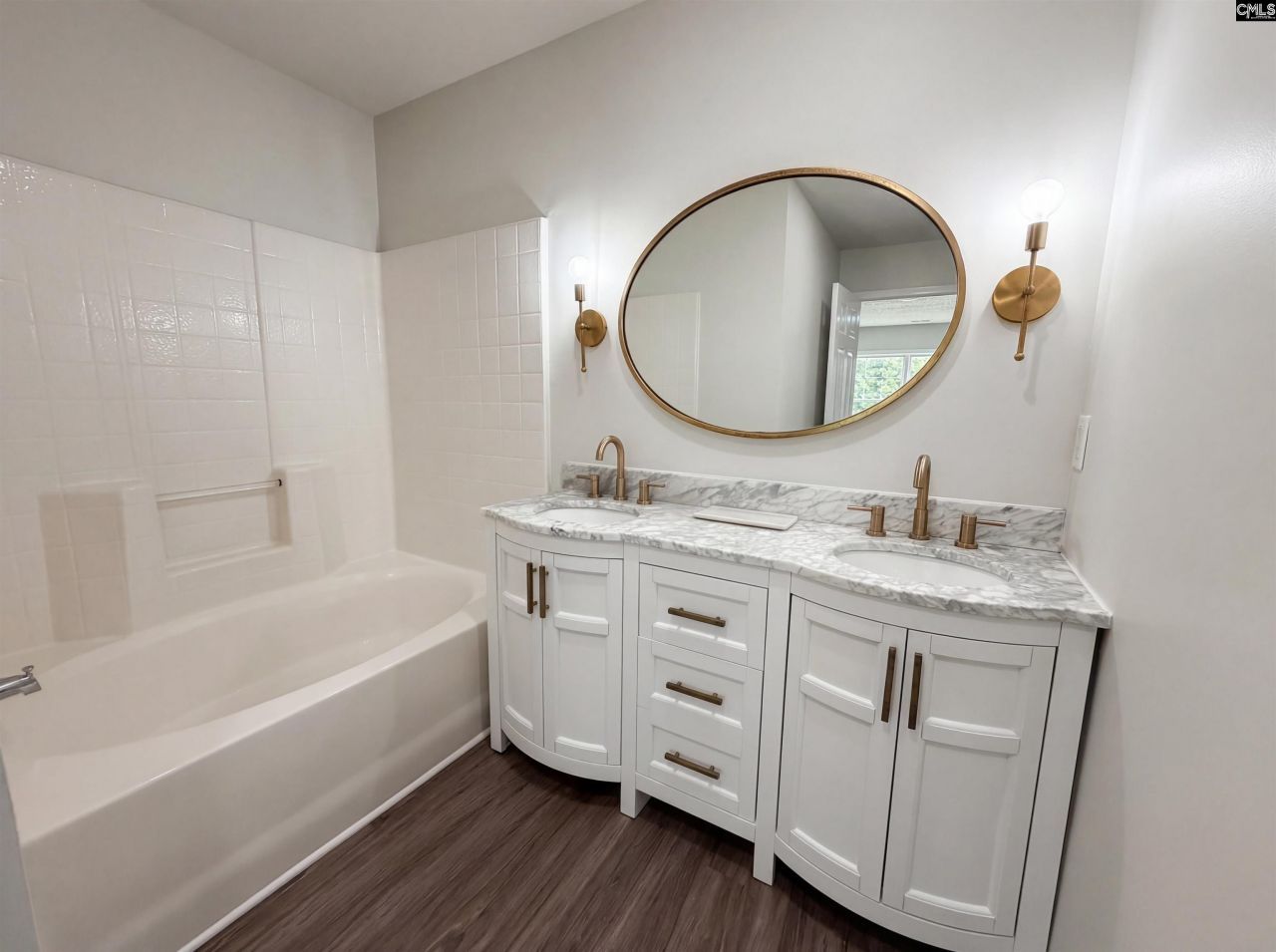 12 Finch Wood Drive Photo 6