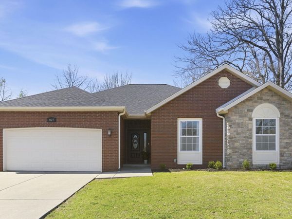 827 Gold Rush Avenue, Nixa, MO 65714