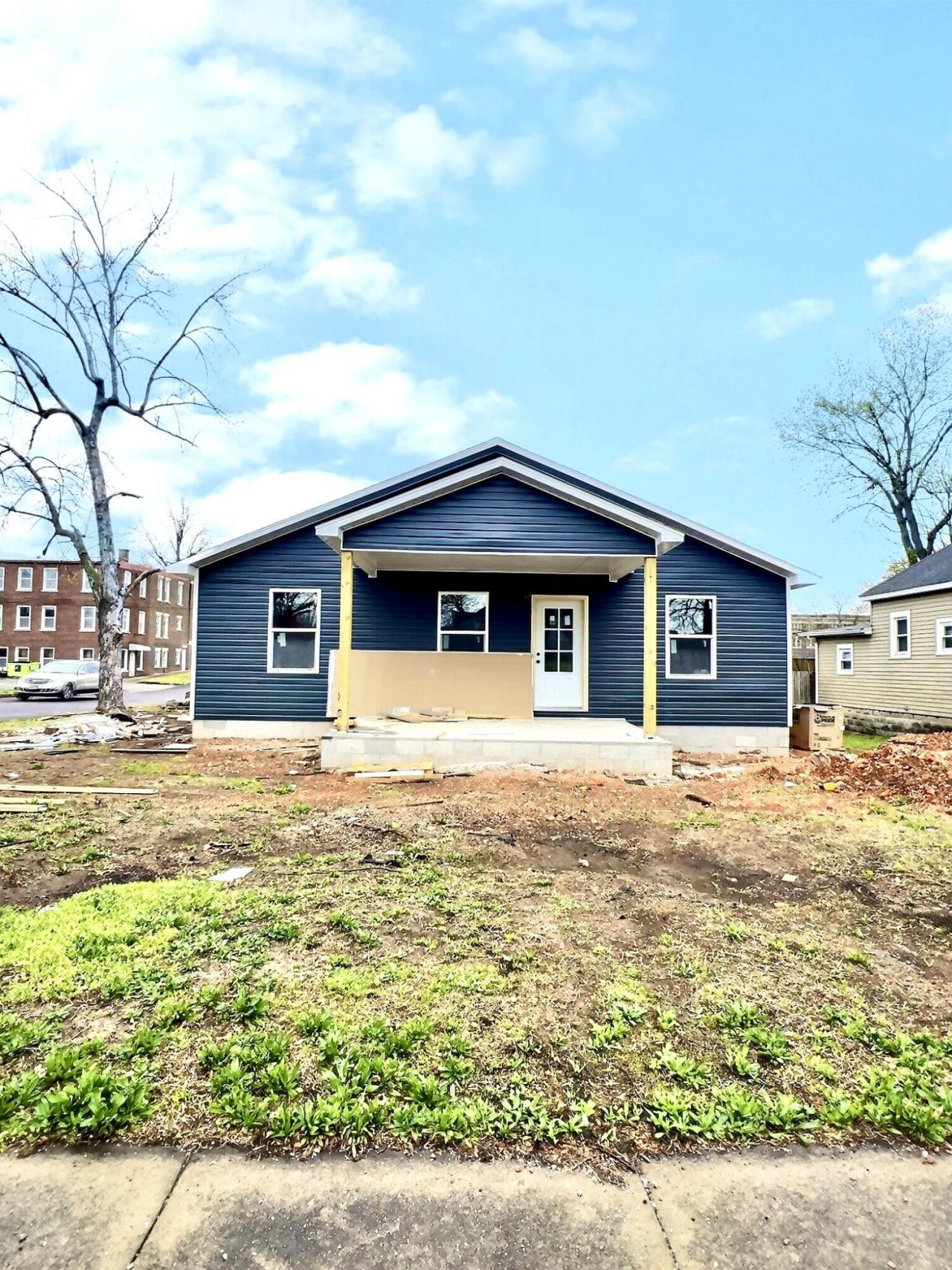 311 3rd Street, Monett, MO 65708 Main Photo